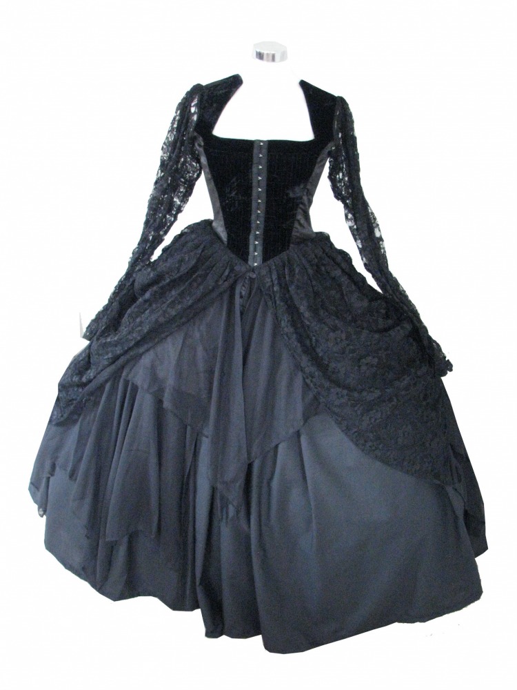 Victorian Dress Porn 81